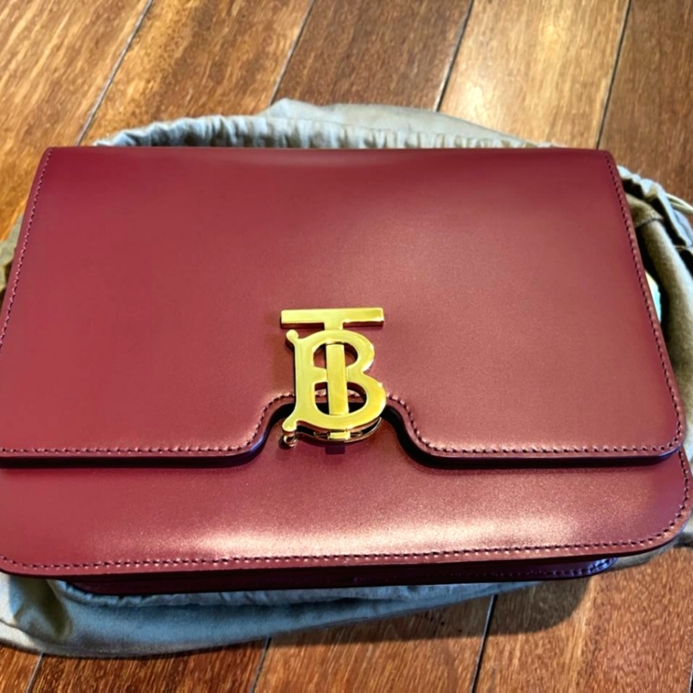 NWT Burberry TB bag
